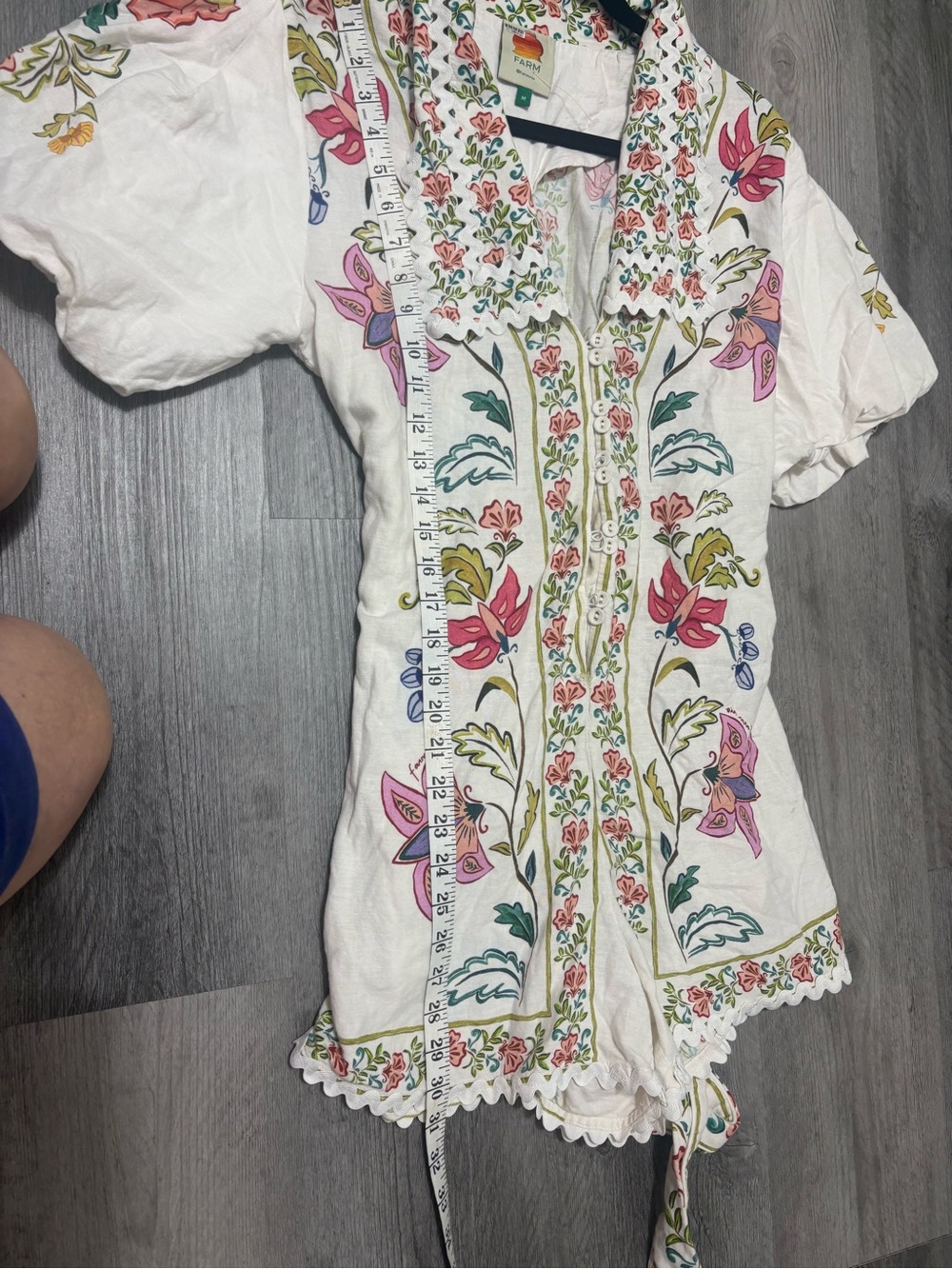FARM Rio White Embroidered Floral Short Jumpsuit - Picture 3 of 8